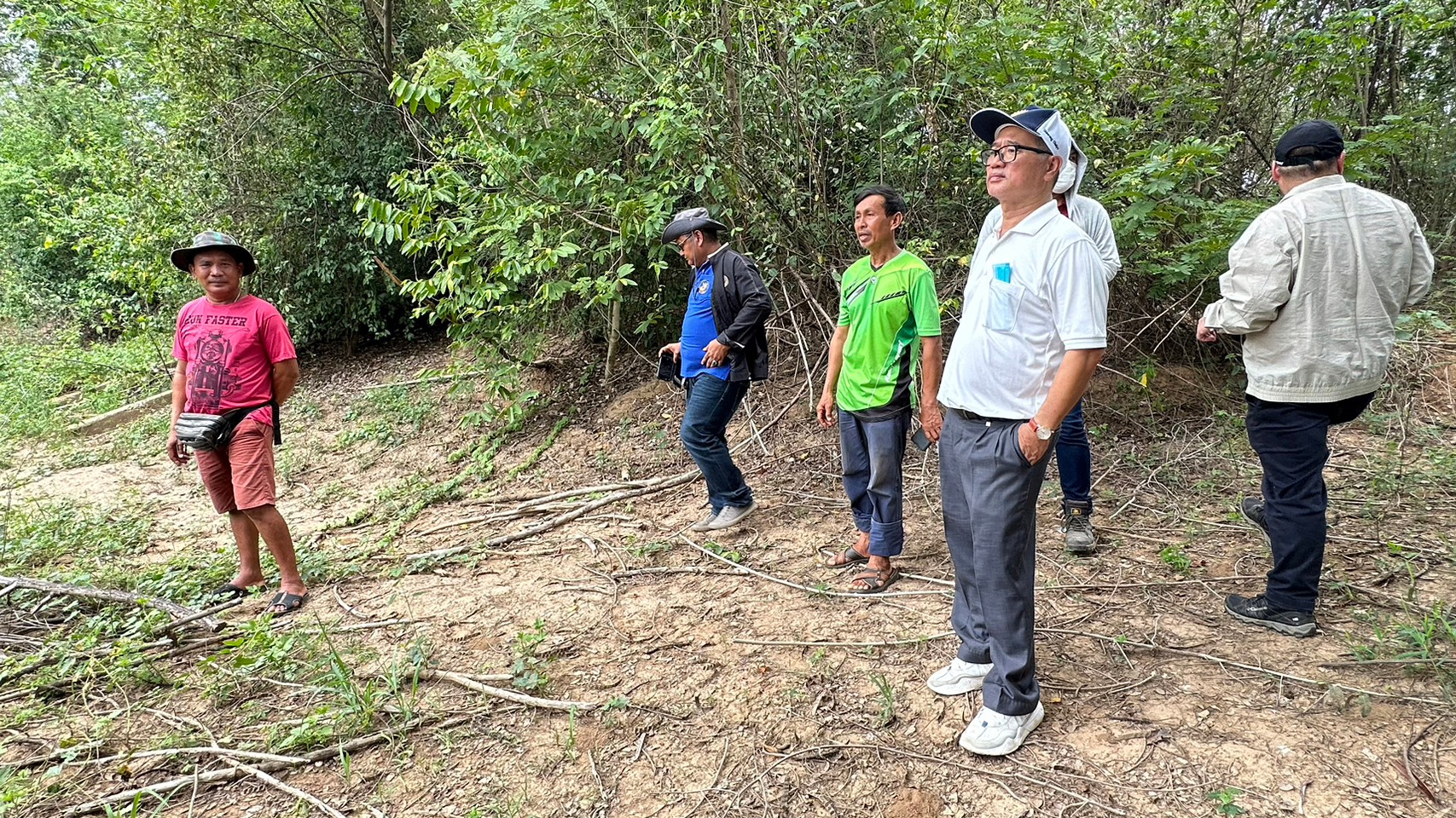 title - สำรวจความเหมาะสมงานพัฒนาโครงสร้างพื้นฐานในเขตปฏิรูปที่ดินจังหวัดสุโขทัย